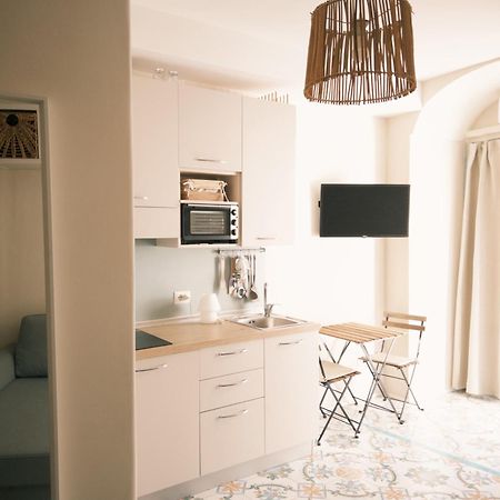 Casa Vittoria Apartment อีสเกีย ภายนอก รูปภาพ