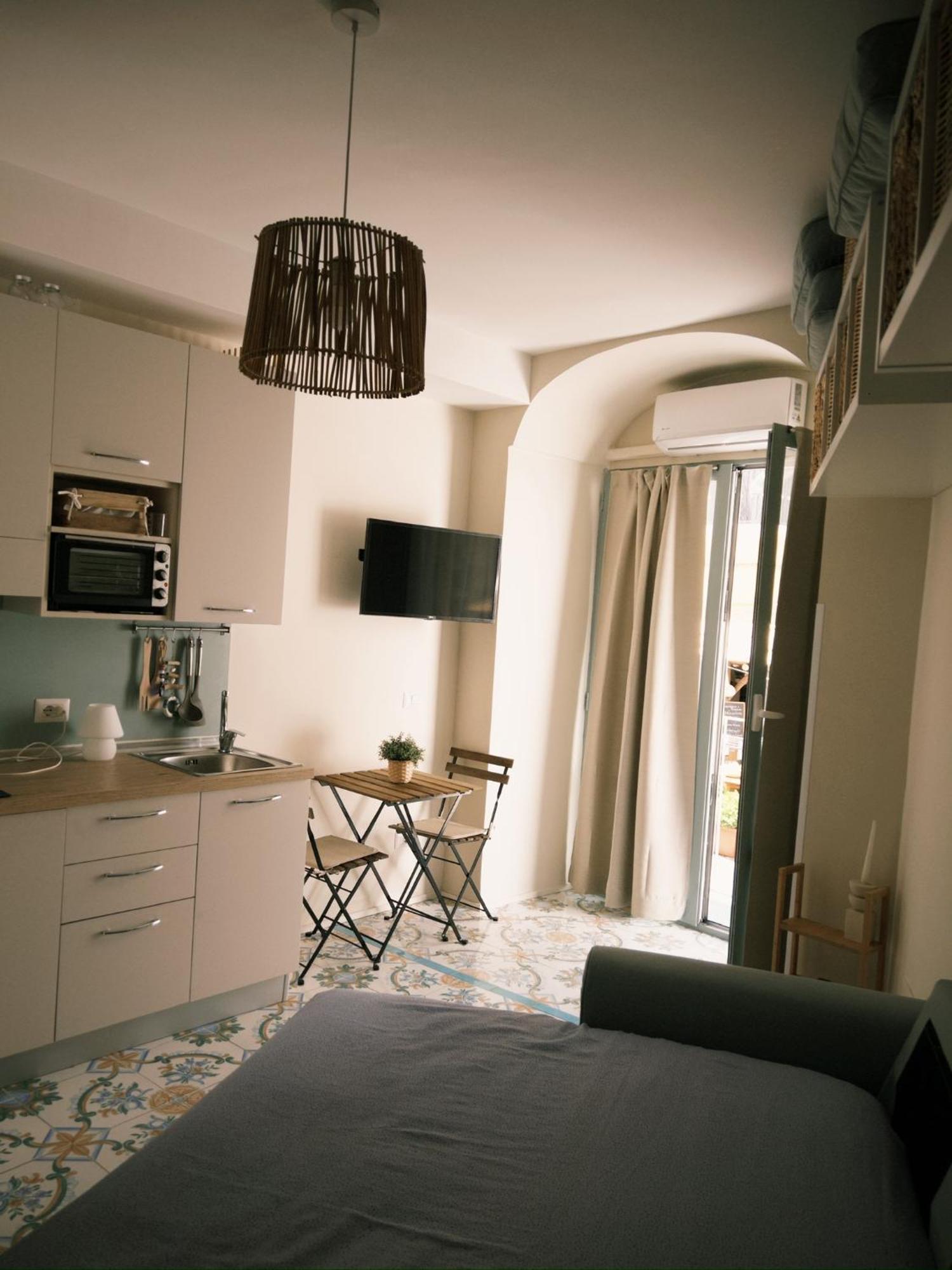 Casa Vittoria Apartment อีสเกีย ภายนอก รูปภาพ